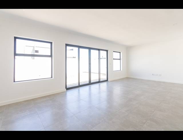 3 BEDROOM FREESTANDING FOR SALE IN PARKLANDS NORTH
